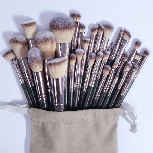 Kit de Brochas de Maquillaje Profesional: Tu Secreto para una Belleza Perfecta - IMP