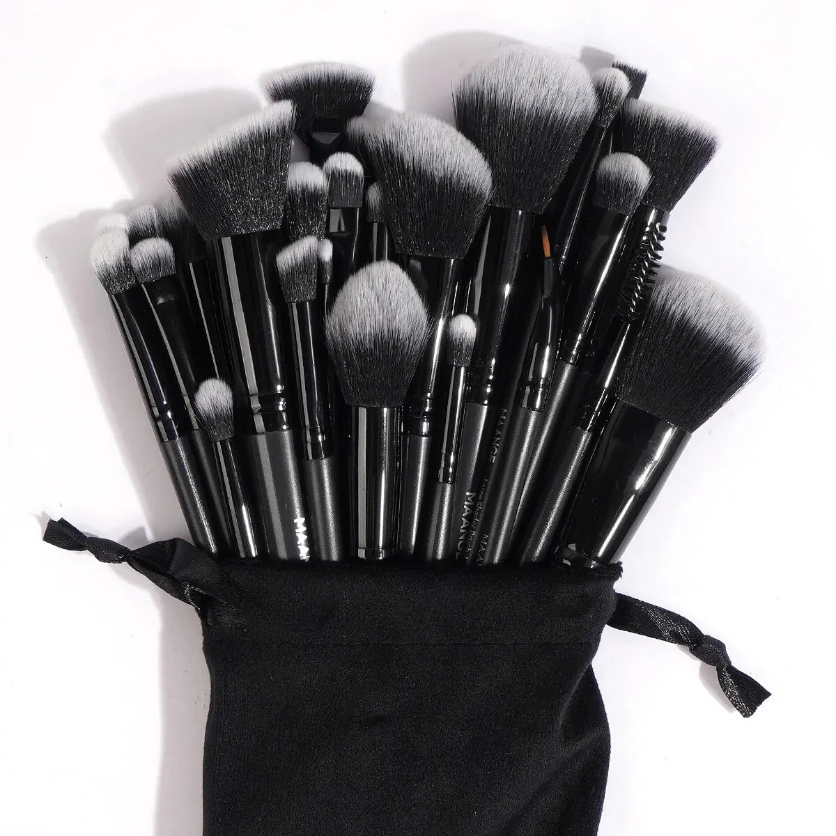 Kit de Brochas de Maquillaje Profesional: Tu Secreto para una Belleza Perfecta - IMP